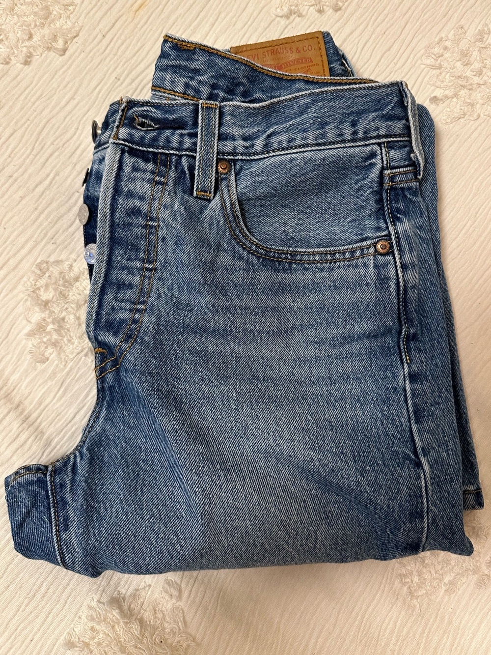Levi's 501 Women’s High-Rise Blue Denim Jeans